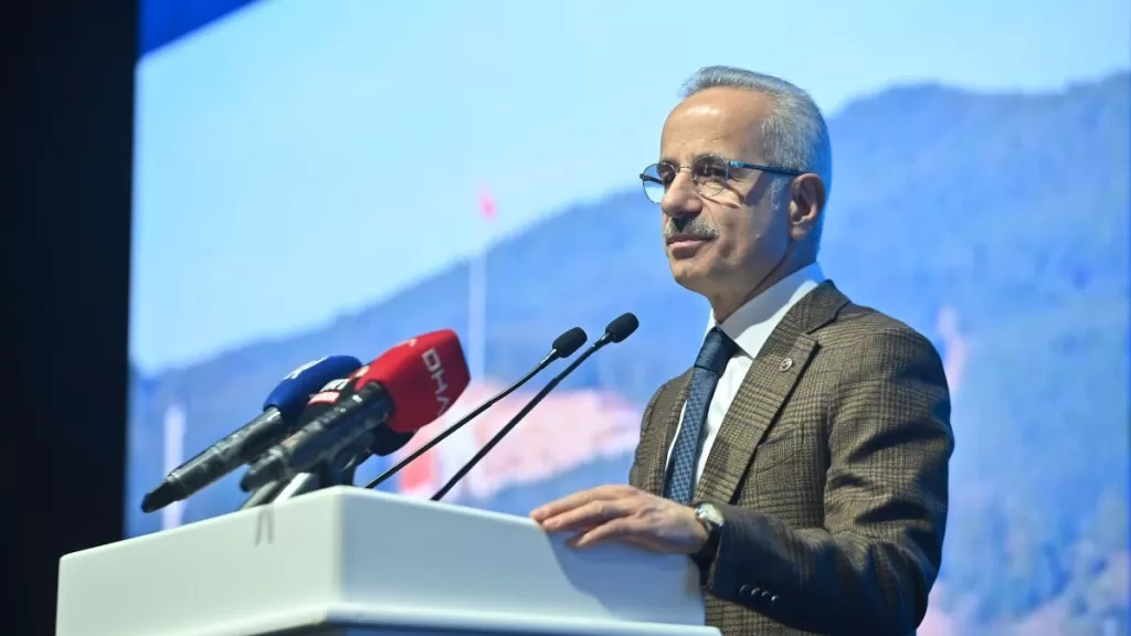 abdulkadir uraloglu eve kadar fiberde avrupada 2 siraya yukseldik HyYy94ZD