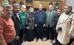 AK Parti tüm kadrolarıyla İzmit’i arşınlıyor