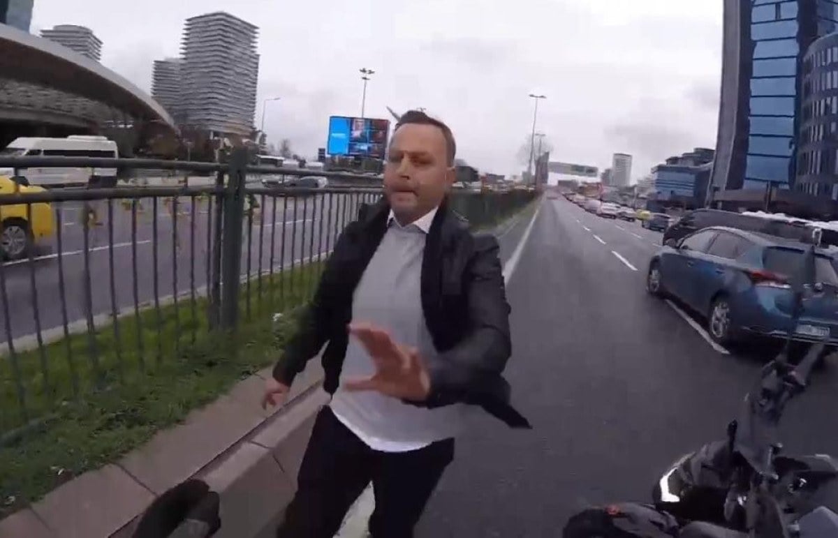 ali yerlikayadan geregi yapildi paylasimi istanbuldaki trafik magandasi yakalandi 0 RWKGykFq