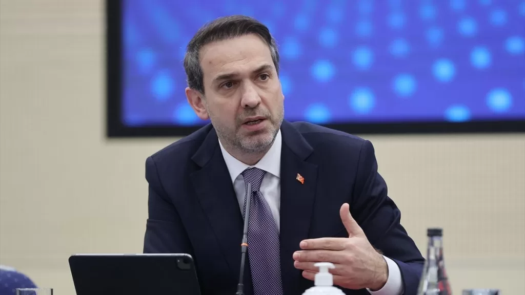 alpaslan bayraktar fatih sondaj gemisi goktepe 1 kuyusunda sondajina basladi bSpP9mEL