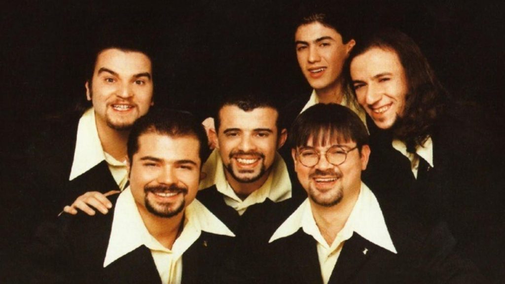 bekar gezelim sarkisiyla taniniyorlardi grup lacinden aci haber I4PYt2yp
