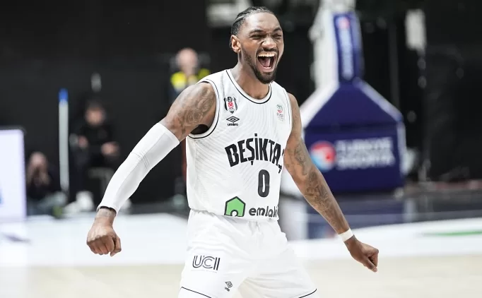 besiktas emlakjet eurocupta final icin parkede QYUpFhDD jpg