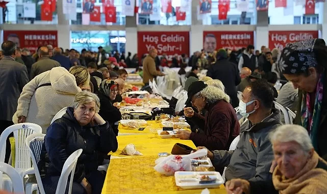 Büyükşehir Belediyesi’nden iftar bereketi