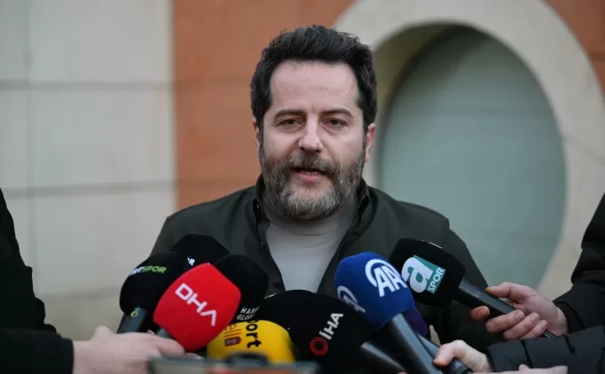 canli erden timur konusuyor fnDFWhGN jpg