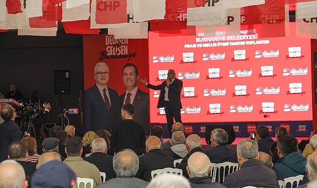 CHP Burhaniye 2024-2029 Dönemi Proje ve Meclis Üyesi Adayları Tanıtım Toplantısı Yapıldı