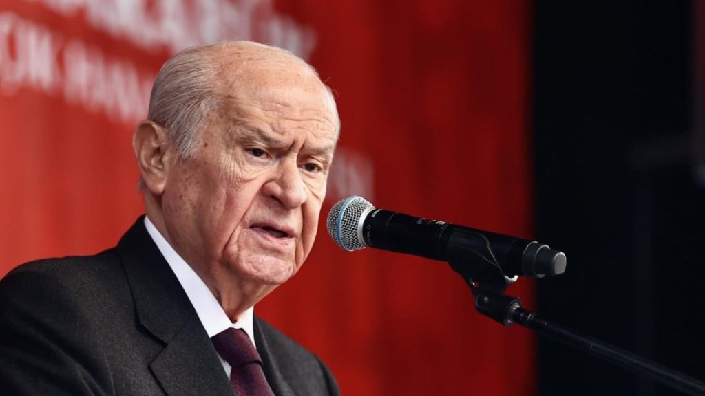 devlet bahceliden cumhurbaskani erdogana turk milletini yalniz birakamazsin ayrilamazsin v635gRbL