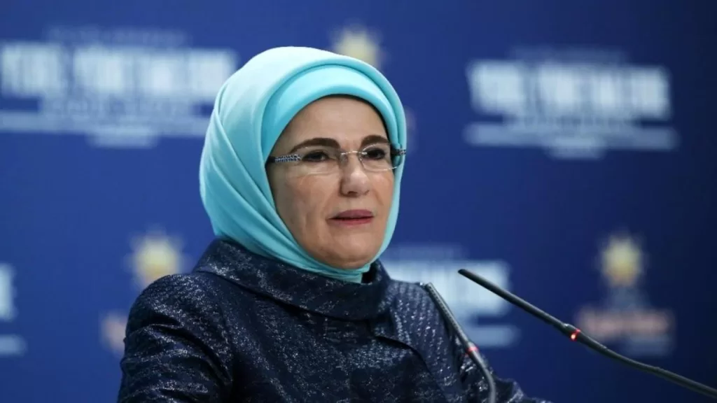 emine erdogan bmdeki sifir atik gunu paneline video mesaj gonderdi 3ERzJ5U2