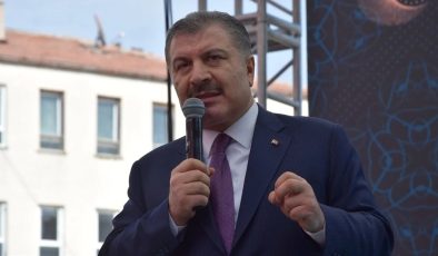 Fahrettin Koca, memleketi Konya’dan seslendi: Renk birliği yapalım
