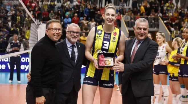 Fenerbahçe Opet’in yıldızı Magdalena Stysiak, transferi açıkladı!