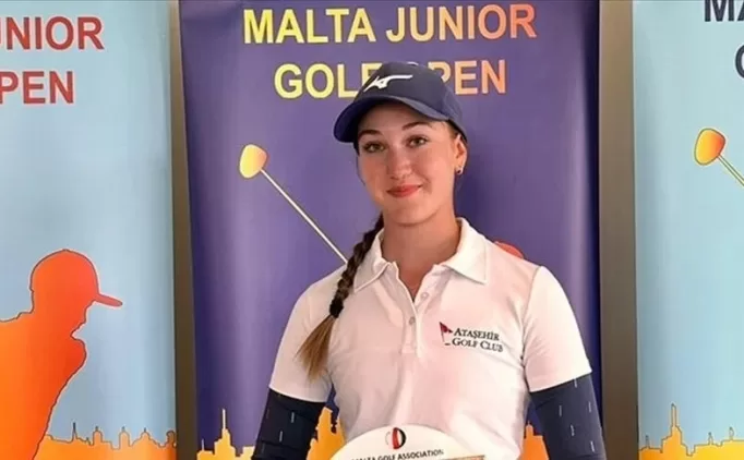 genc golfculer zeynep sualp ve deniz sapmaz fransada alana cikacak jAJCEYkR jpg