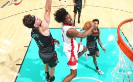 Green 42 attı, Rockets üst üste 6. maçını kazandı!