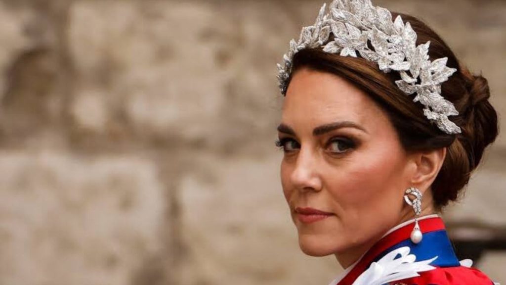 gunlerdir ortalarda gorunmeyen kate middleton goruntulendi prensesin durumu iyi OBY3Y2Qr