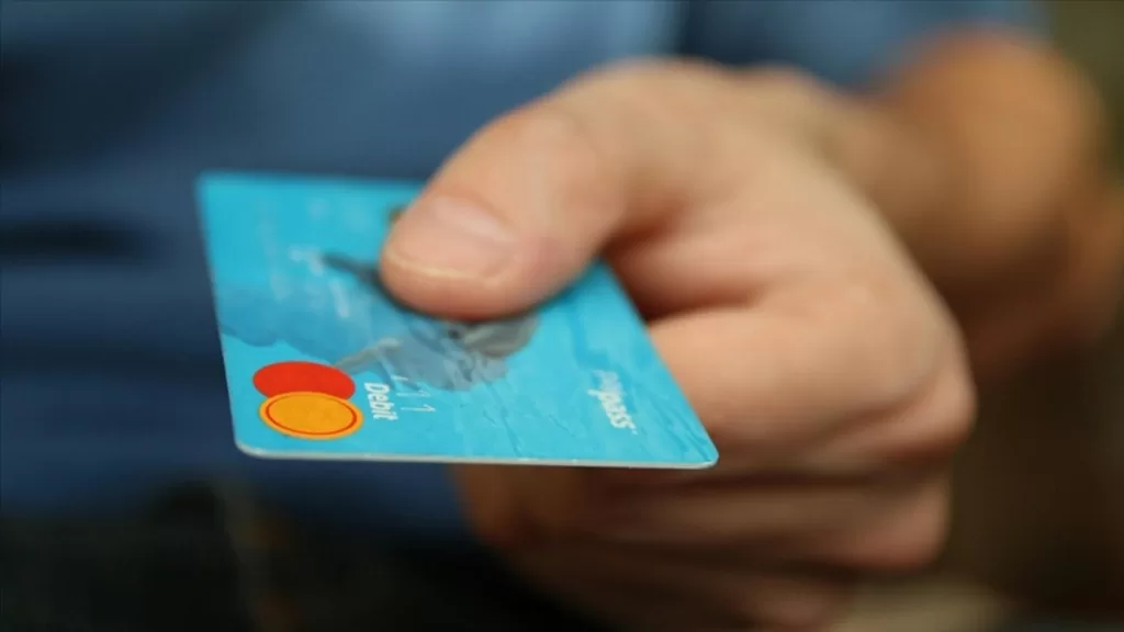 isletmelere tepki kredi kartlarindaki komisyon artisi tuketiciye yansitiliyor tEYmIDJC