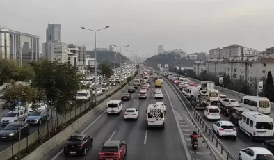 İstanbul’un trafik çilesi devam ediyor! Durma noktasına geldi