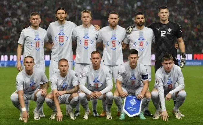 izlanda israili deplasmanda gole bogdu Nl8FT45l jpg