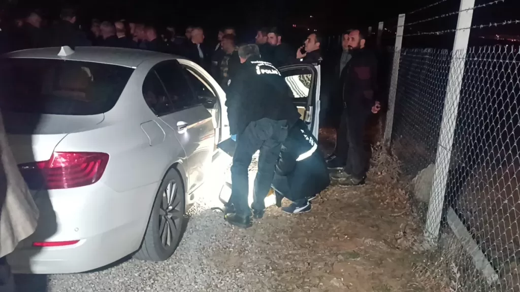 kirikkalede mhpli belediye baskan adayinin aracina silahli saldiri f13zt2Ef