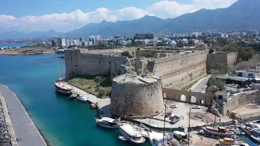 kktc turizmde gozunu rusya pazarina dikti daNCjgMe