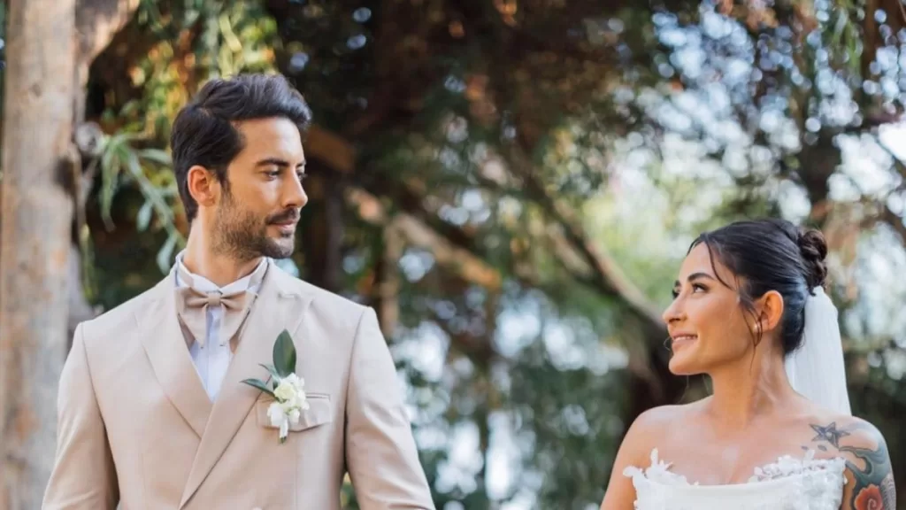 melek mosso gelinlikli pozlarina yapilan cirkin yorumlara cevap verdi 5dYqyAOG