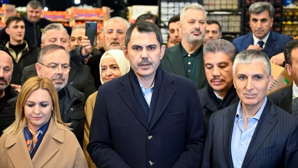 murat kurum bayrampasa sebze meyve hali esnafini ziyaret etti sHaK5VzU