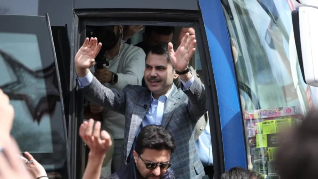 murat kurum istanbulun kaynaklarini kendi gelecegi icin harciyor 3vmkcBRK