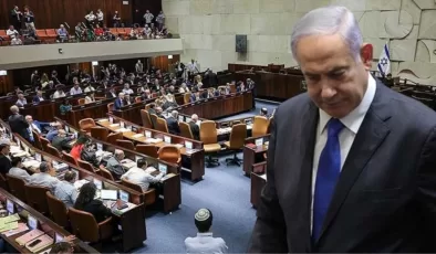 Netanyahu, Ultra Ortodoks Yahudileri askerlikten muaf tutan yasanın kabul edilmemesi halinde hükümetin dağılabileceğini söyledi