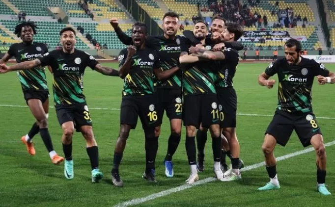 sanliurfasporda alacaklari odenen futbolcular idmana cikti rRUvwLQB jpg