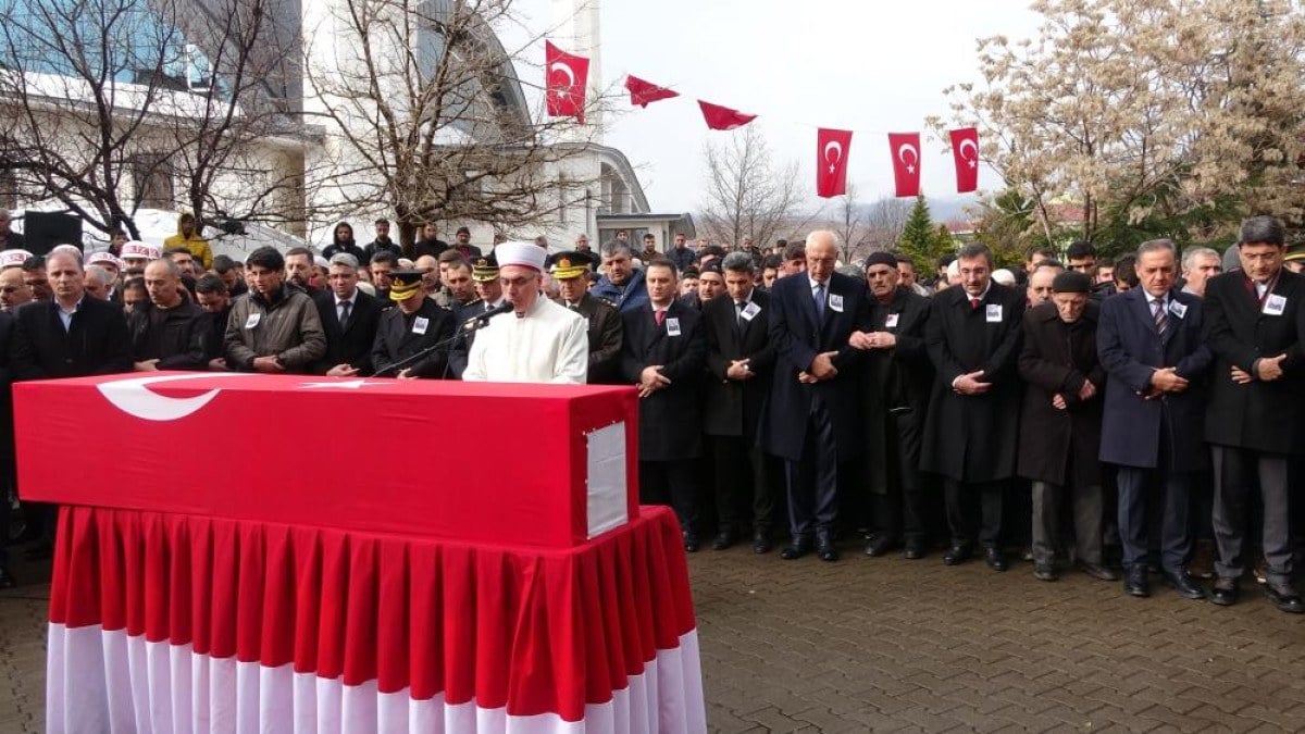 sehit tabip tegmen hulusi elci son yolculuguna ugurlandi 2 2SrbfM2J