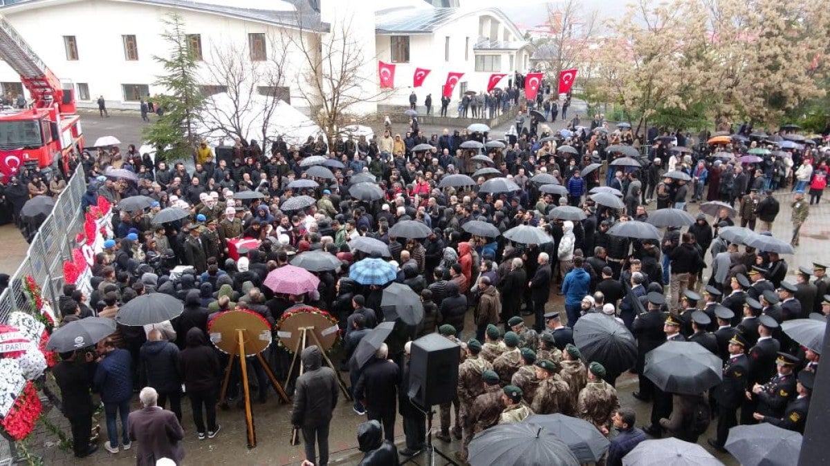 sehit tabip tegmen hulusi elci son yolculuguna ugurlandi 4 P2cehJkp