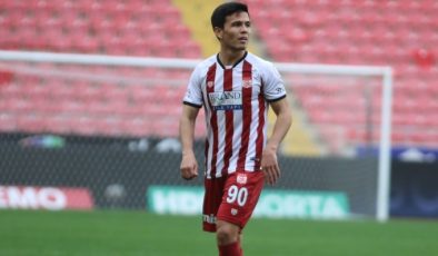 Sivasspor’da Azizbek Turgunboev’e ulusal davet