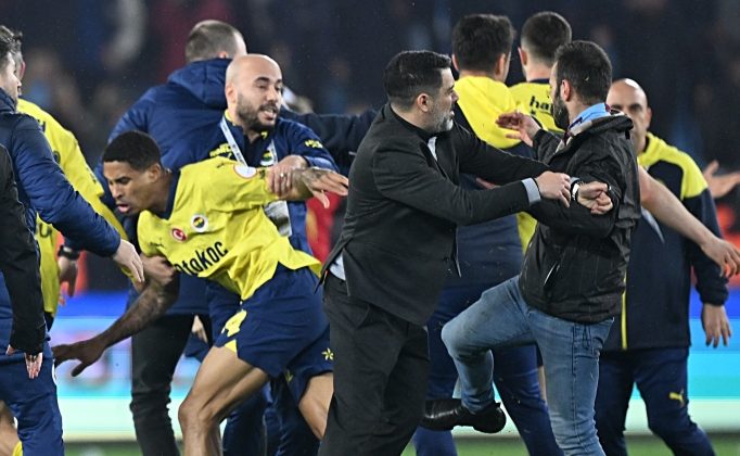 Trabzonsporlu Hukukçular Derneği’nden Fenerbahçeli futbolcular için kabahat duyurusu