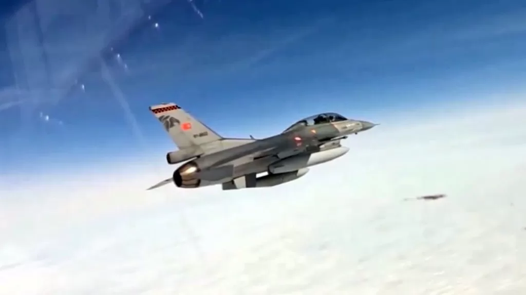 turk hava kuvvetleri karadenizde egitim ucusu yapti N276UFUj