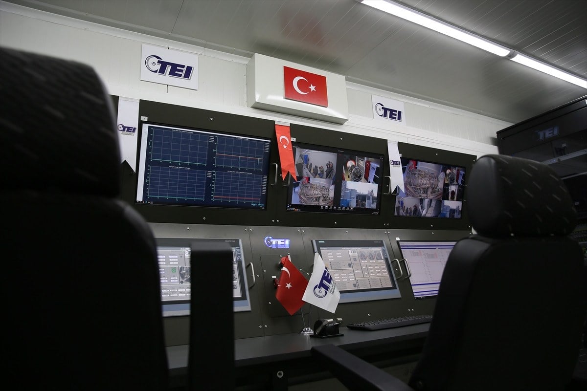 turkiyenin ilk askeri ucak motoru tei tf6000 tanitildi 2 KrBCJLVn