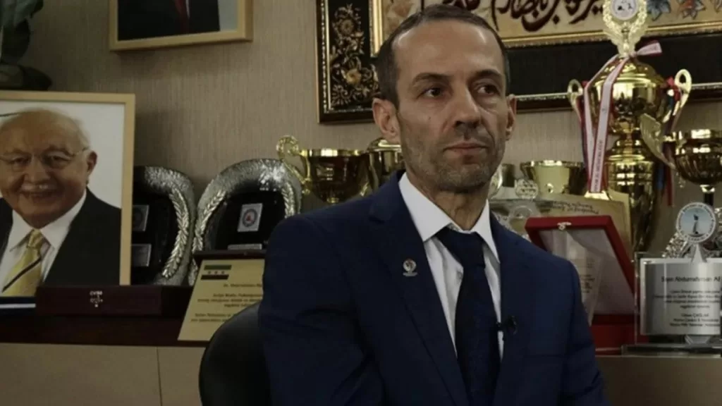 yeniden refah partisi disipline sevk etti 30 yil erbakanin yaninda yer aldi nq6keZ7i