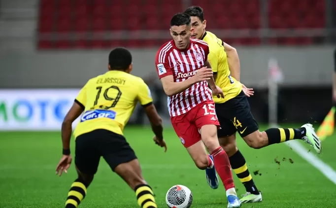 aek olympiakosu 901de yikti enFA6FYE jpg
