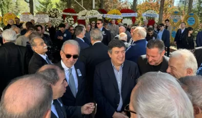 Ali Koç ve Dursun Özbek, cenazede selamlaşmadı!