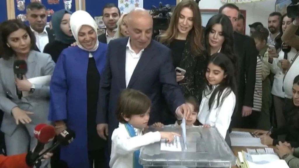 ankara adayi turgut altinok sandik basinda yQVgSP2T