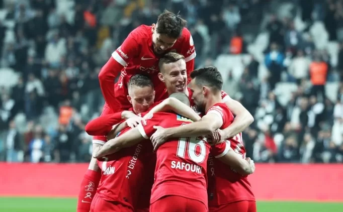 antalyaspor meskeninde ankaragucunu agirliyor kIRlVdvI jpg