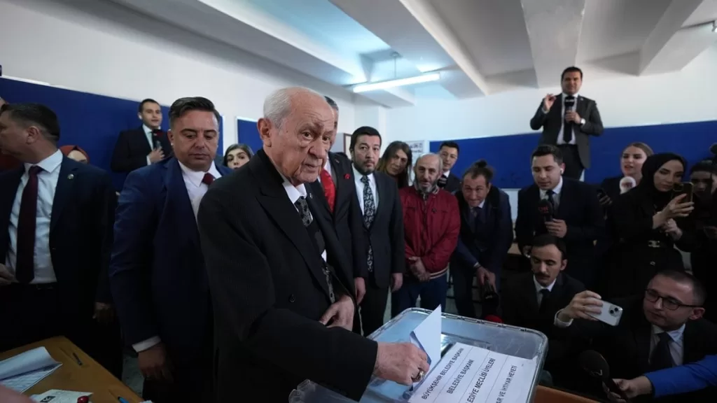 devlet bahceli oyunu ankarada kullandi fwxGsMYm