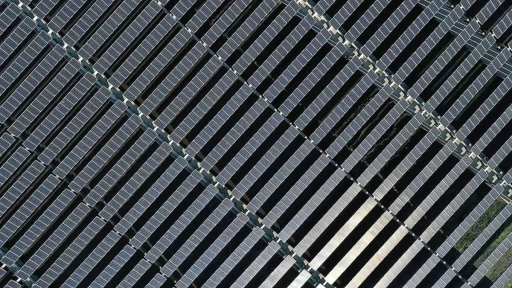 dunyada kuresel yenilenebilir enerji kapasitesi 5 yilda yuzde 52 artti CABGSNpb