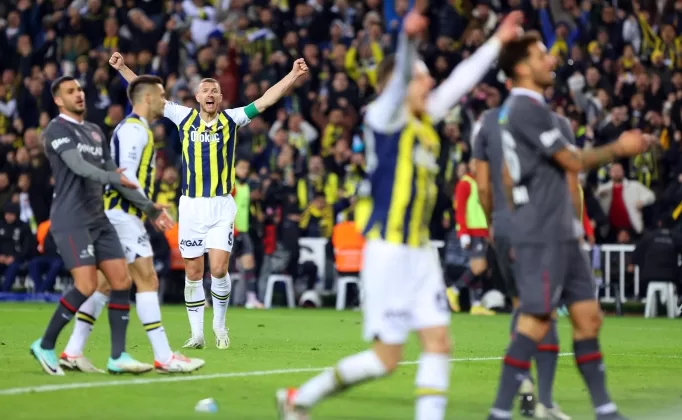 Fenerbahçe 8 eksikle Karagümrük deplasmanında