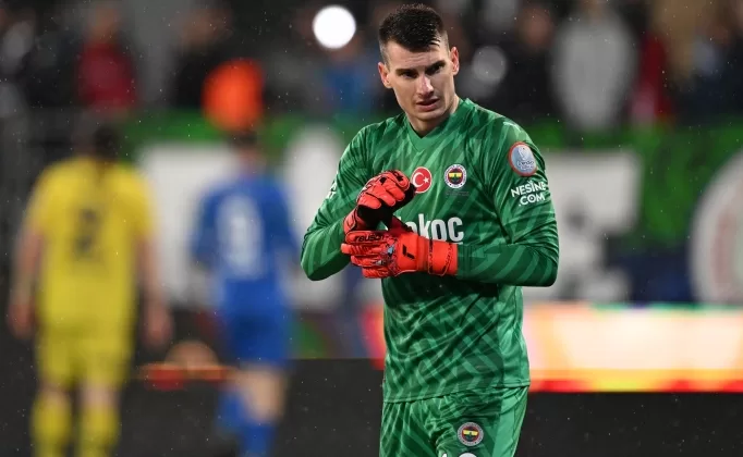 Fenerbahçe’de Livakovic’e tam destek!