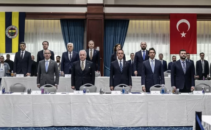 Fenerbahçe’de tarihi genel şura