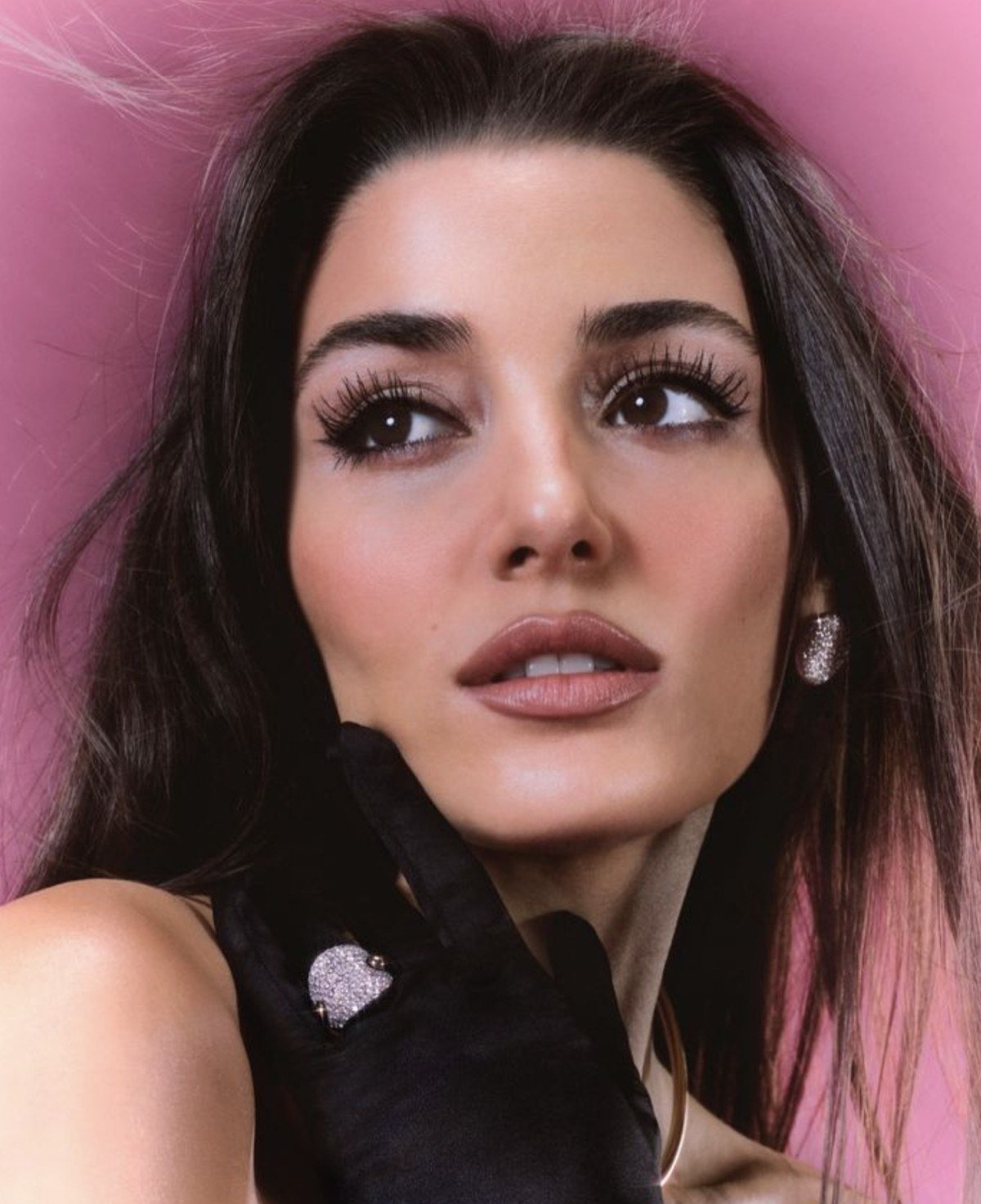 hande ercel mustakbel kaynanasiyla konserde arzu sabanciyla samimiyet ilerledi 3 mf4qhe2d