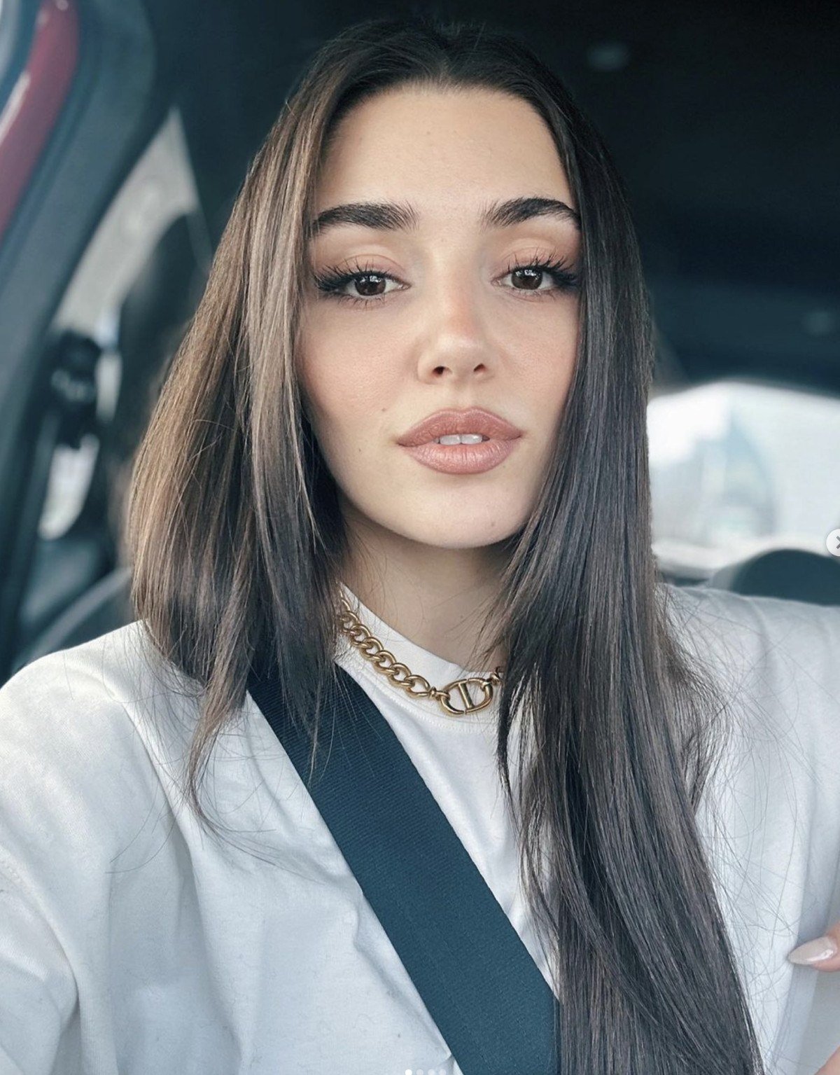 hande ercel mustakbel kaynanasiyla konserde arzu sabanciyla samimiyet ilerledi 4 mJStjmey