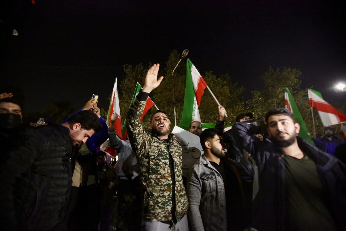 iranin israile saldirisi tahranda coskuyla kutlandi 3 Z4byGW6G