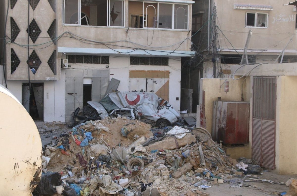 israil ordusu al amal hastanesini enkaza cevirdi 1 JtYLILDr