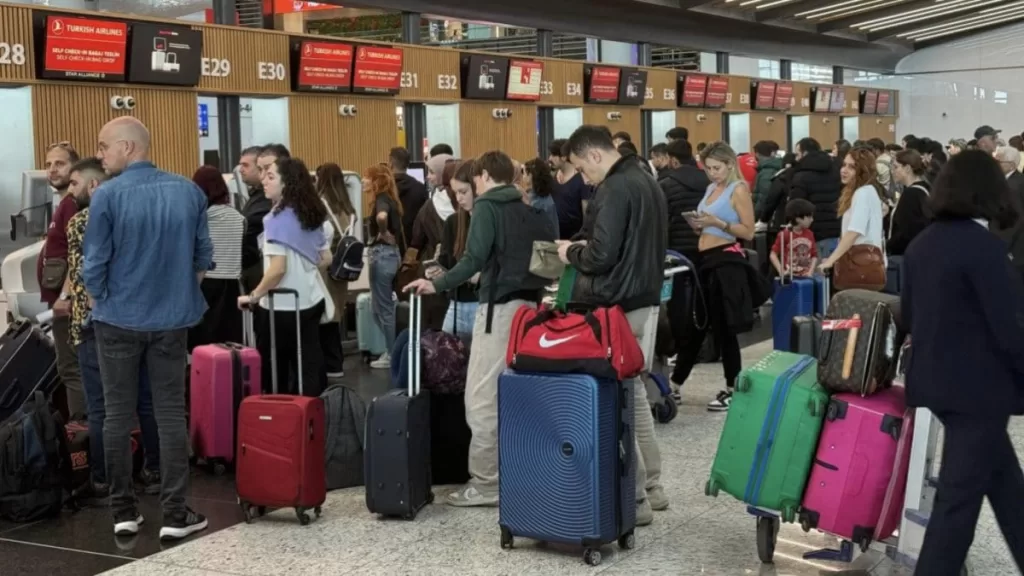 istanbul havalimanindan dun 222 bin yolcu seyahat etti 5cyQFmyE
