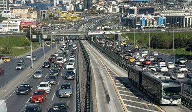 İstanbul’da bayramın birinci gününde trafik yoğunluğu