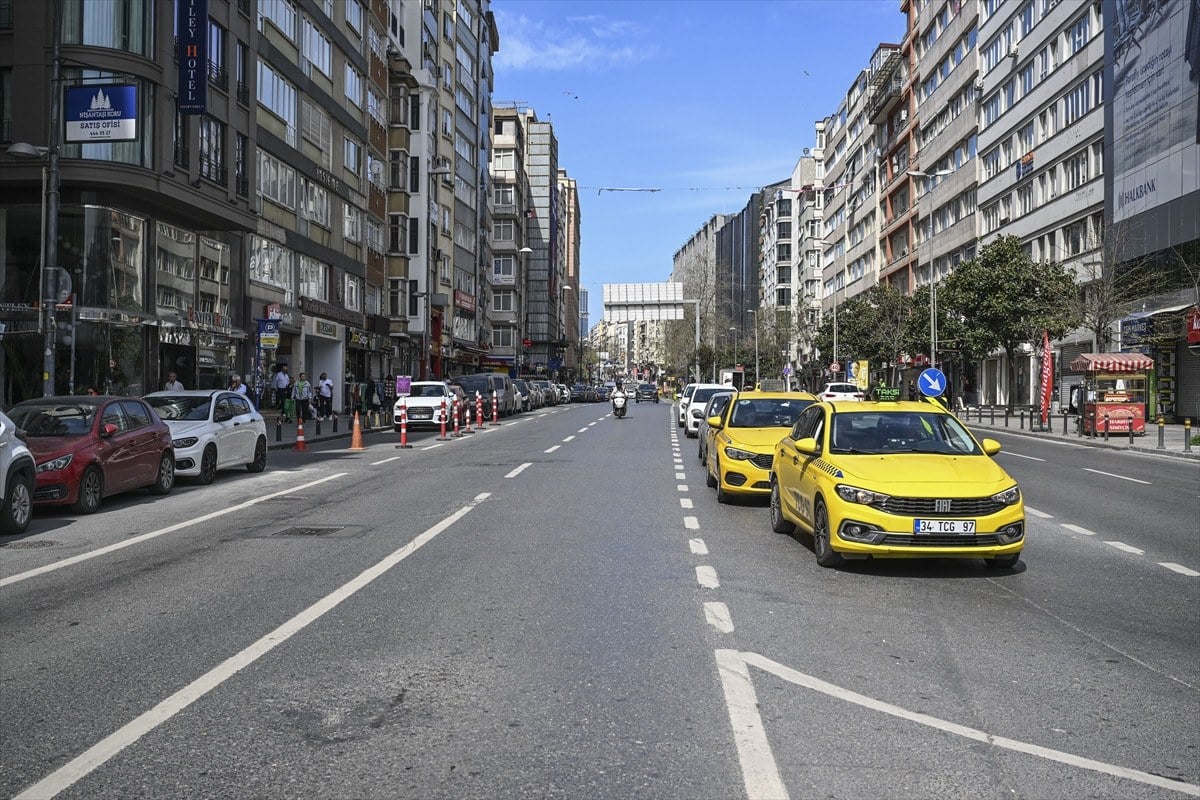 istanbulda secim gunu yollar bos kaldi 7 c4imKeXP