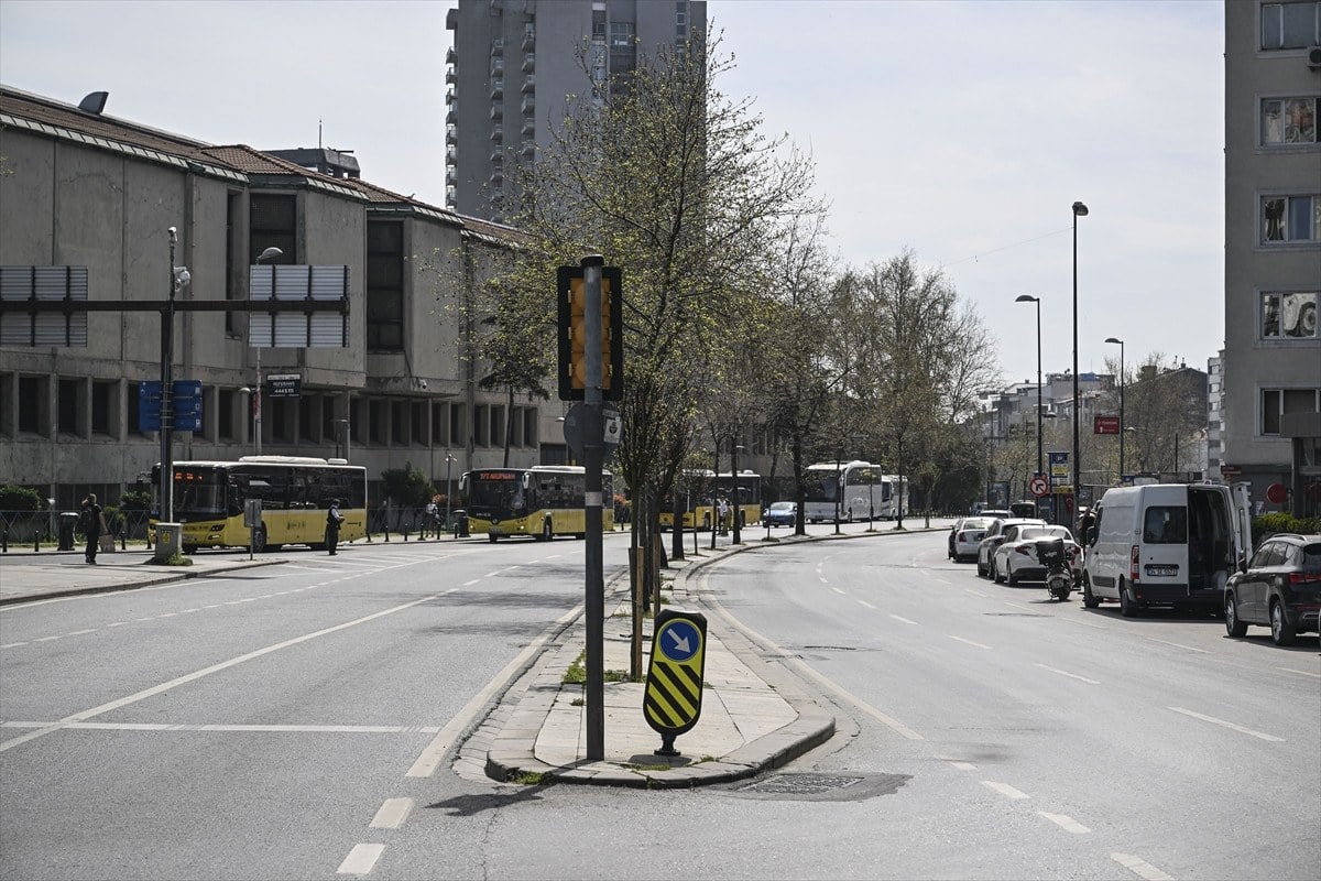 istanbulda secim gunu yollar bos kaldi 8